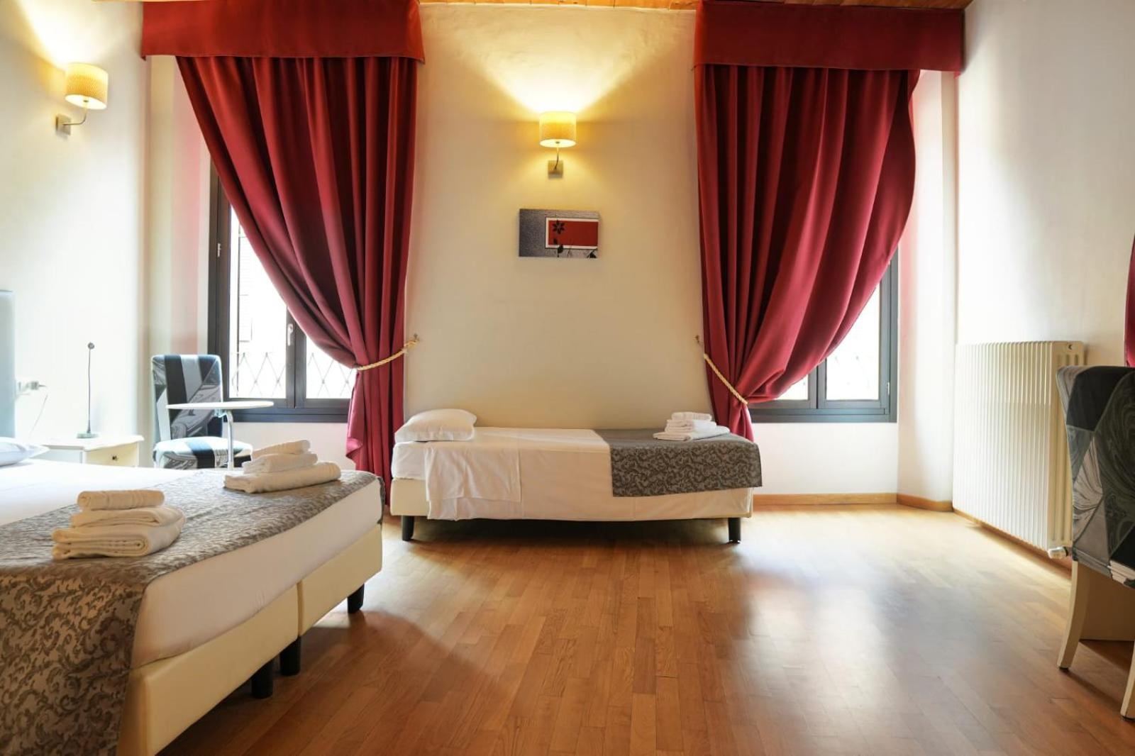 Honey Rooms Ferrara Exterior foto